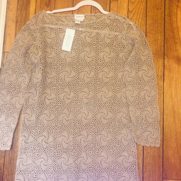 Tunic - Picture 6 of 12